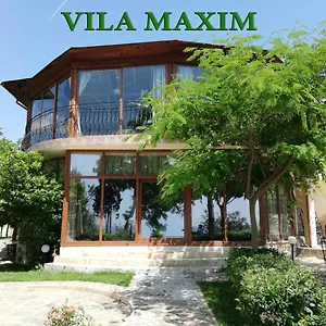 Guest house Maxim